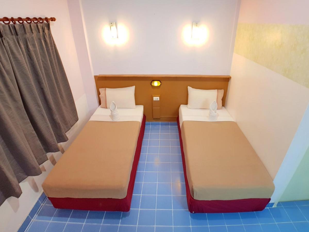 Pacific Inn Phuket Extérieur photo